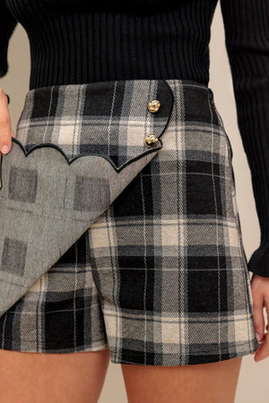 FRENCH BELL WOVEN PLAID SKORT.