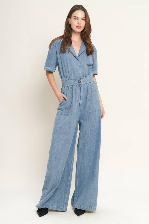 QUIET LUXURY LIGHTWEIGHT DENIM JUMPSUIT.