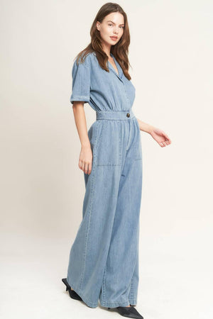 QUIET LUXURY LIGHTWEIGHT DENIM JUMPSUIT.