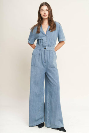 QUIET LUXURY LIGHTWEIGHT DENIM JUMPSUIT.