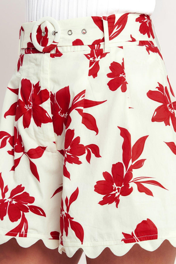 FLORAL KISS WOVEN SHORT.