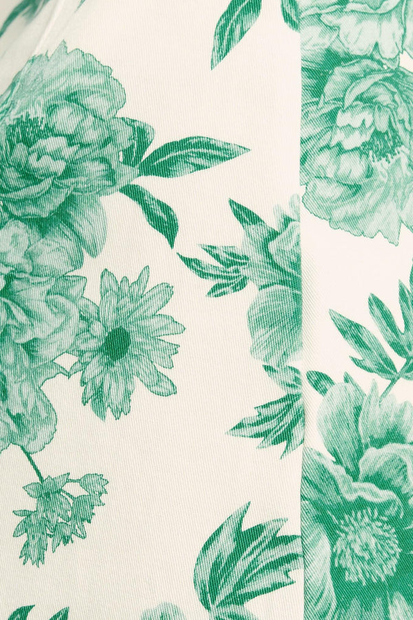 BOTANICAL POP WOVEN SKORT.