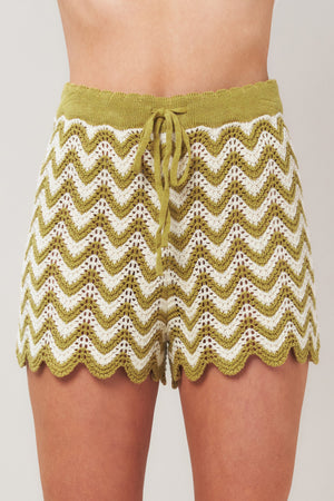 SUNSET STITCH CROCHET KNIT SHORTS.