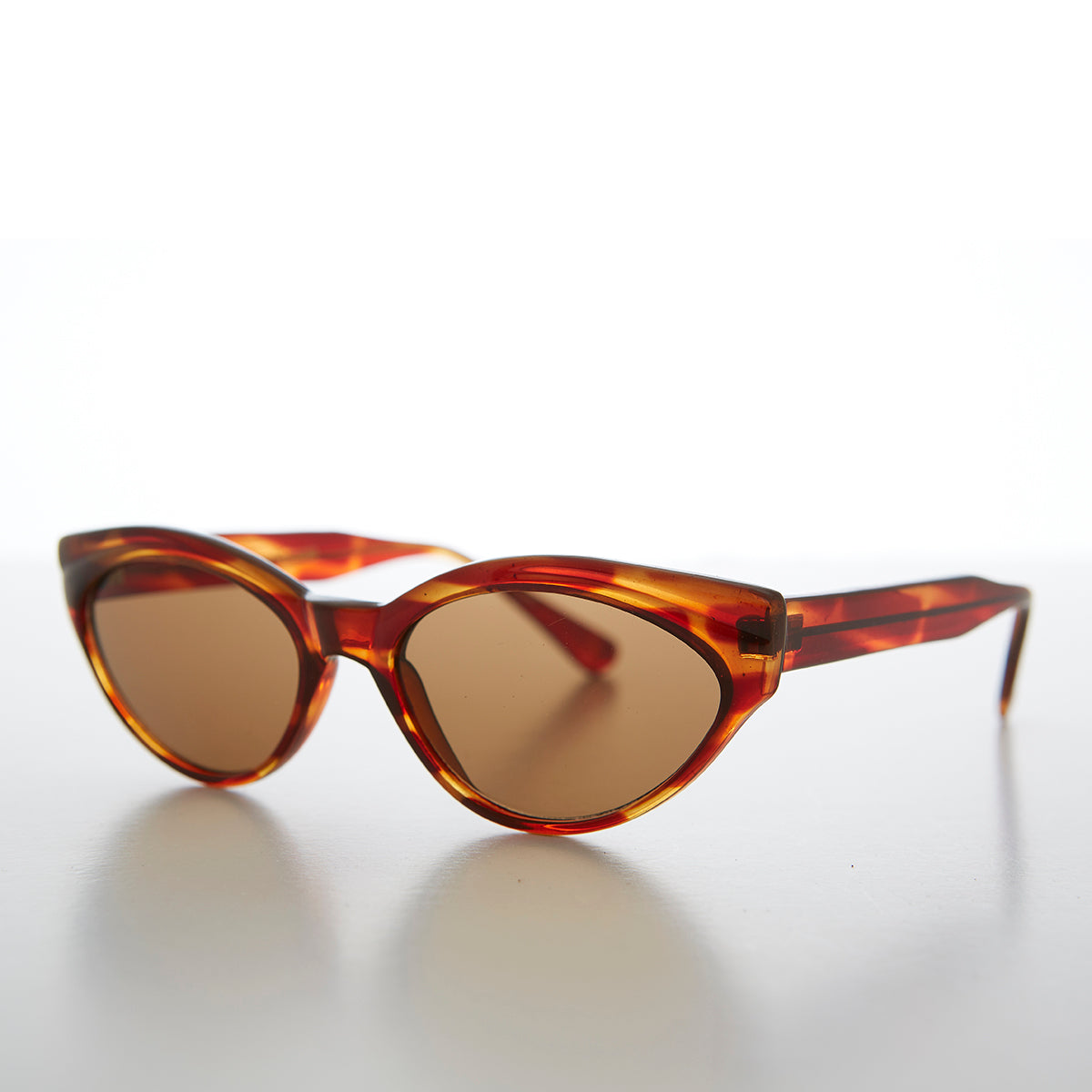 Perfect Oval Cat Eye Vintage Sunglasses - Irene