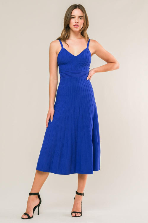 BREEZY WALKS KNIT MIDI DRESS.