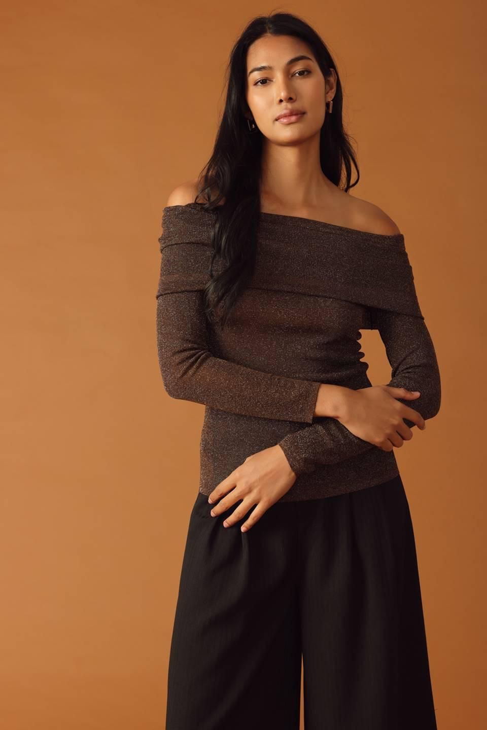HONEY BEE SWEATER TOP.