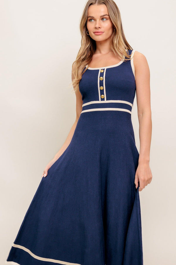 DREAMY DAISY KNIT MIDI DRESS.