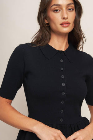 SWEET SERENADE BLACK WOVEN TOP.