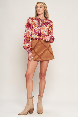 NEVER WANNA LEAVE WOVEN TOP.