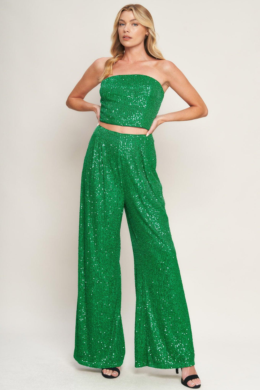 CHARMING COMPOSURE SEQUIN TOP AND BOTTOM SET.