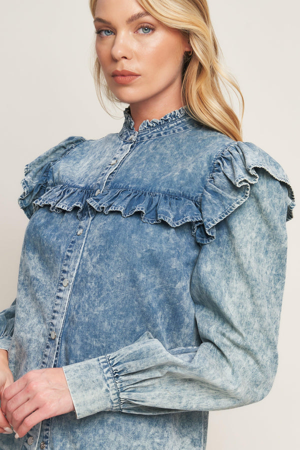 WESTERN CHIC DENIM TOP.