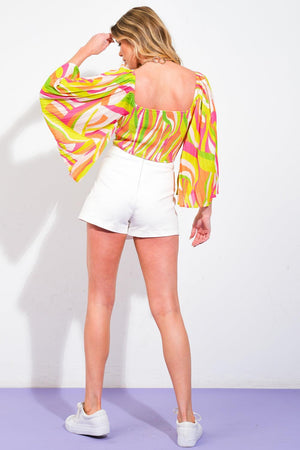SO TRUE FUCHSIA WOVEN TOP.
