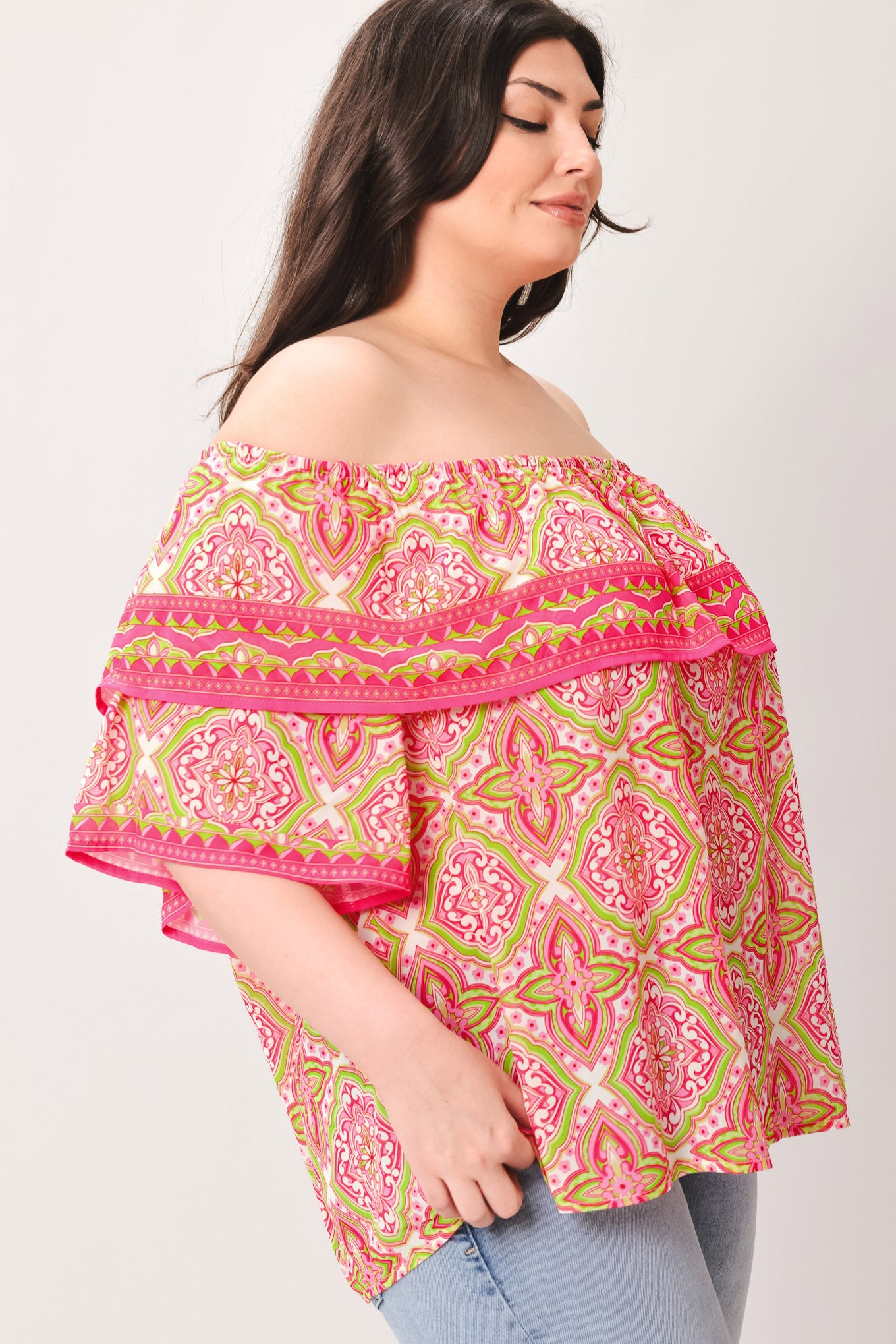SPREAD CHEER WOVEN TOP.