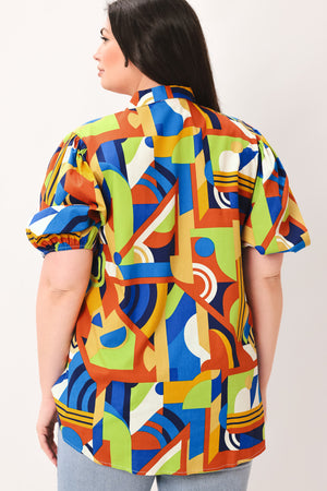 HEART ON DISPLAY WOVEN TOP.