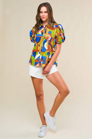 HEART ON DISPLAY WOVEN TOP.