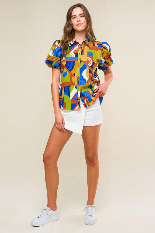 HEART ON DISPLAY WOVEN TOP.