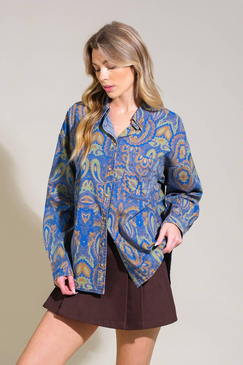 I'M IN CHARGE WOVEN TOP.