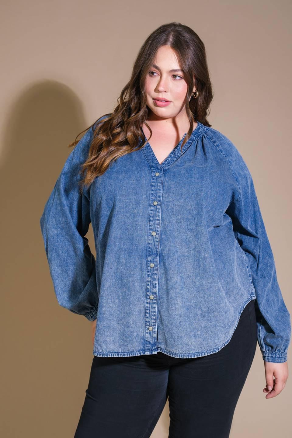 MUSING ABOUT YOU DENIM TOP.