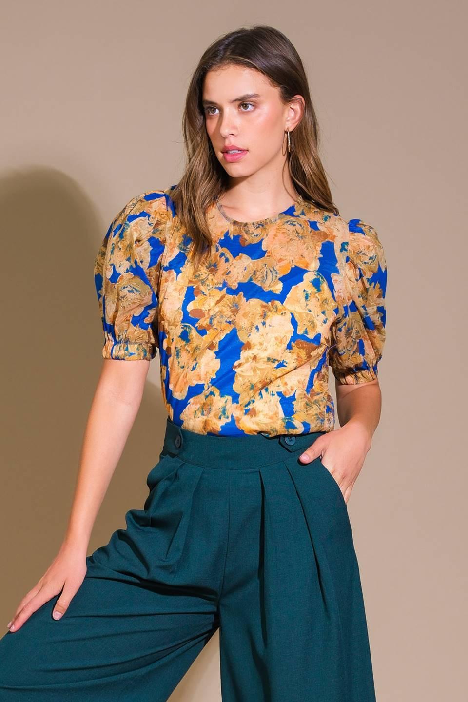 SWEETEST HARMONIES WOVEN TOP.