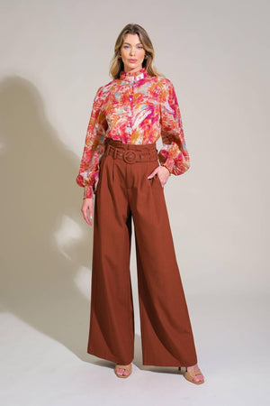 SEASONAL MOVES WOVEN TOP.