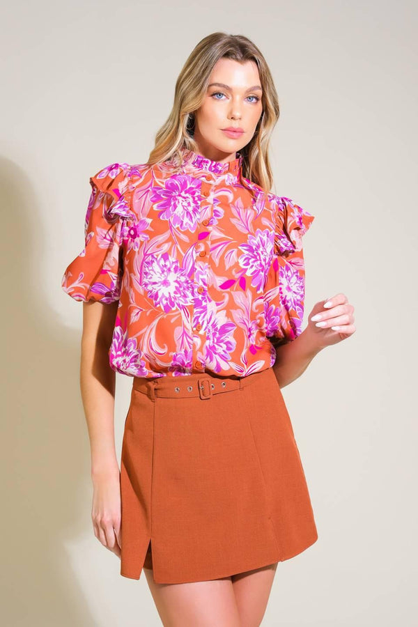 MEMORIES IN FOCUS WOVEN TOP.