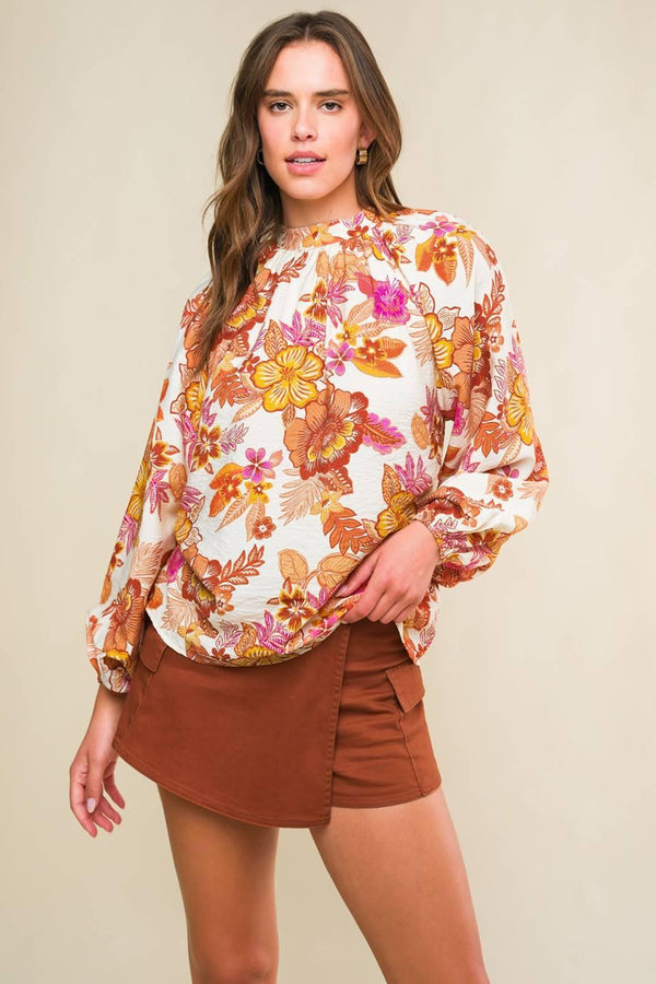 ROMANTICALLY ENTANGLED WOVEN TOP.