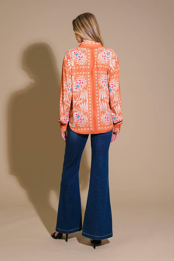 YOU NEVER CAN TELL WOVEN TOP.