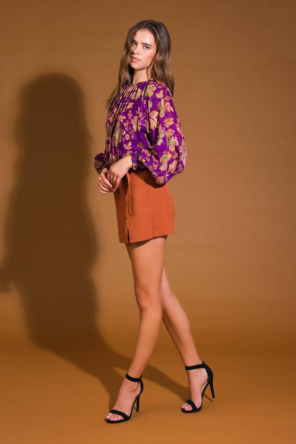 NEW RIVER WOVEN TOP.