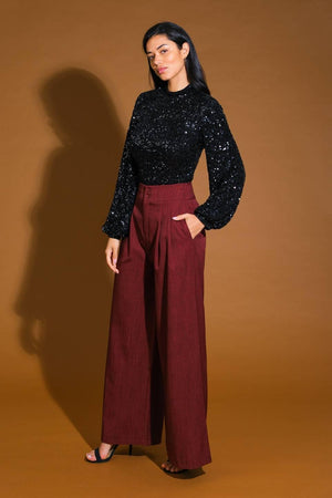 STAY THE SAME SEQUIN TOP.