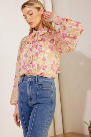 AGAINST THE ODDS WOVEN TOP.