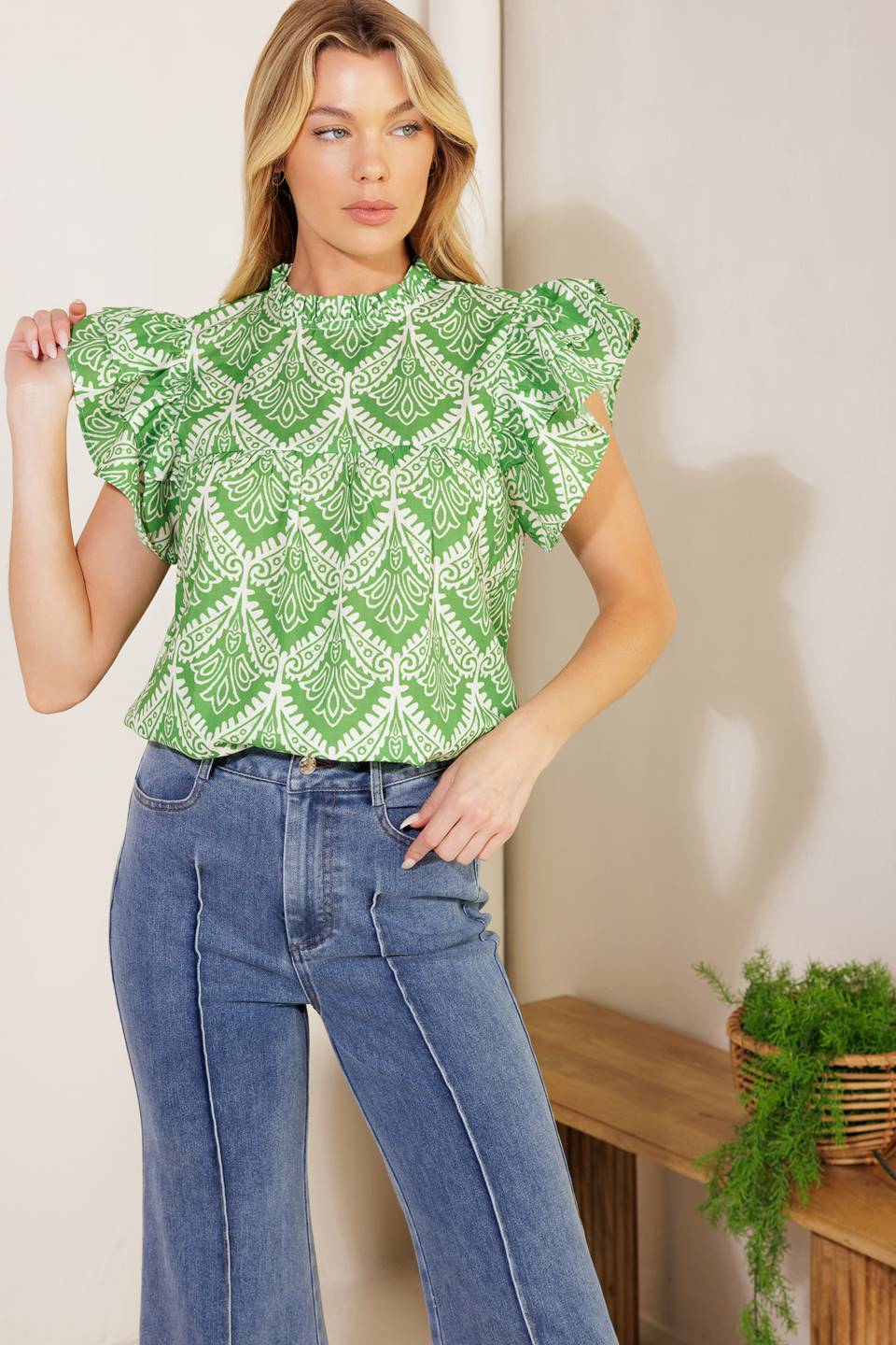 WANT YOU AROUND WOVEN TOP