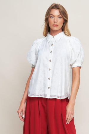 VINEYARD STROLL IVORY WOVEN TOP.