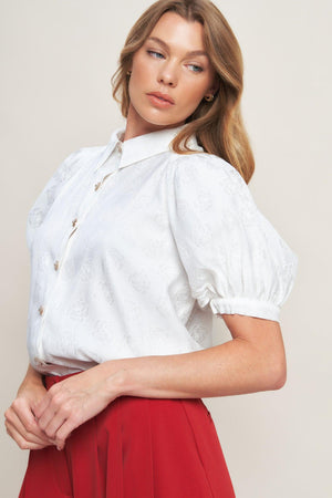 VINEYARD STROLL IVORY WOVEN TOP.