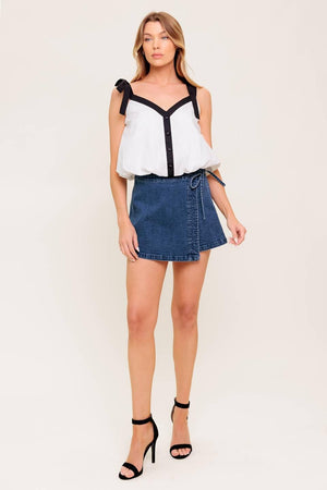SCENT OF SPRING WOVEN TOP.