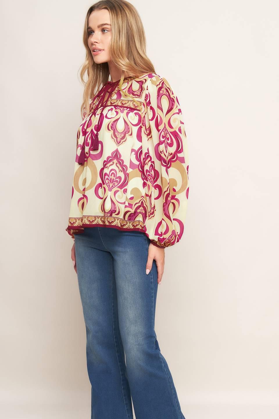 FUSION GROOVE WOVEN TOP.