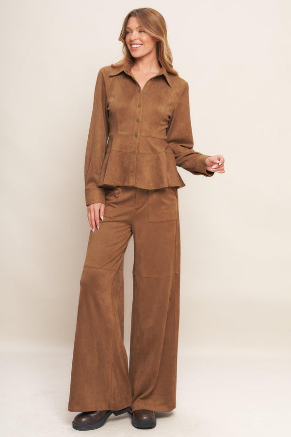 REFINED IMPRESSION FAUX SUEDE TOP.
