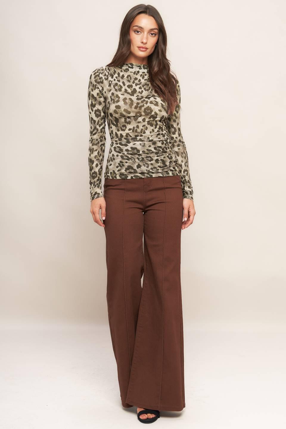 LUXE TRACE TAUPE BLACK WOVEN TOP.