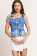 ROMANTIC BLUE PALETTE WOVEN TOP.