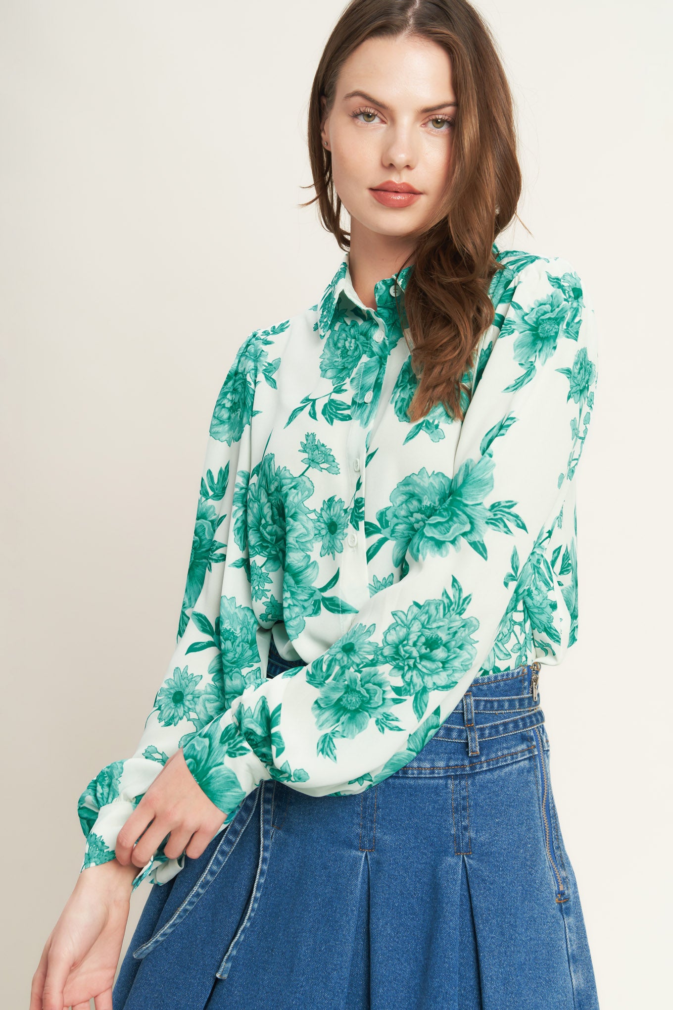 BOTANICAL POP WOVEN TOP