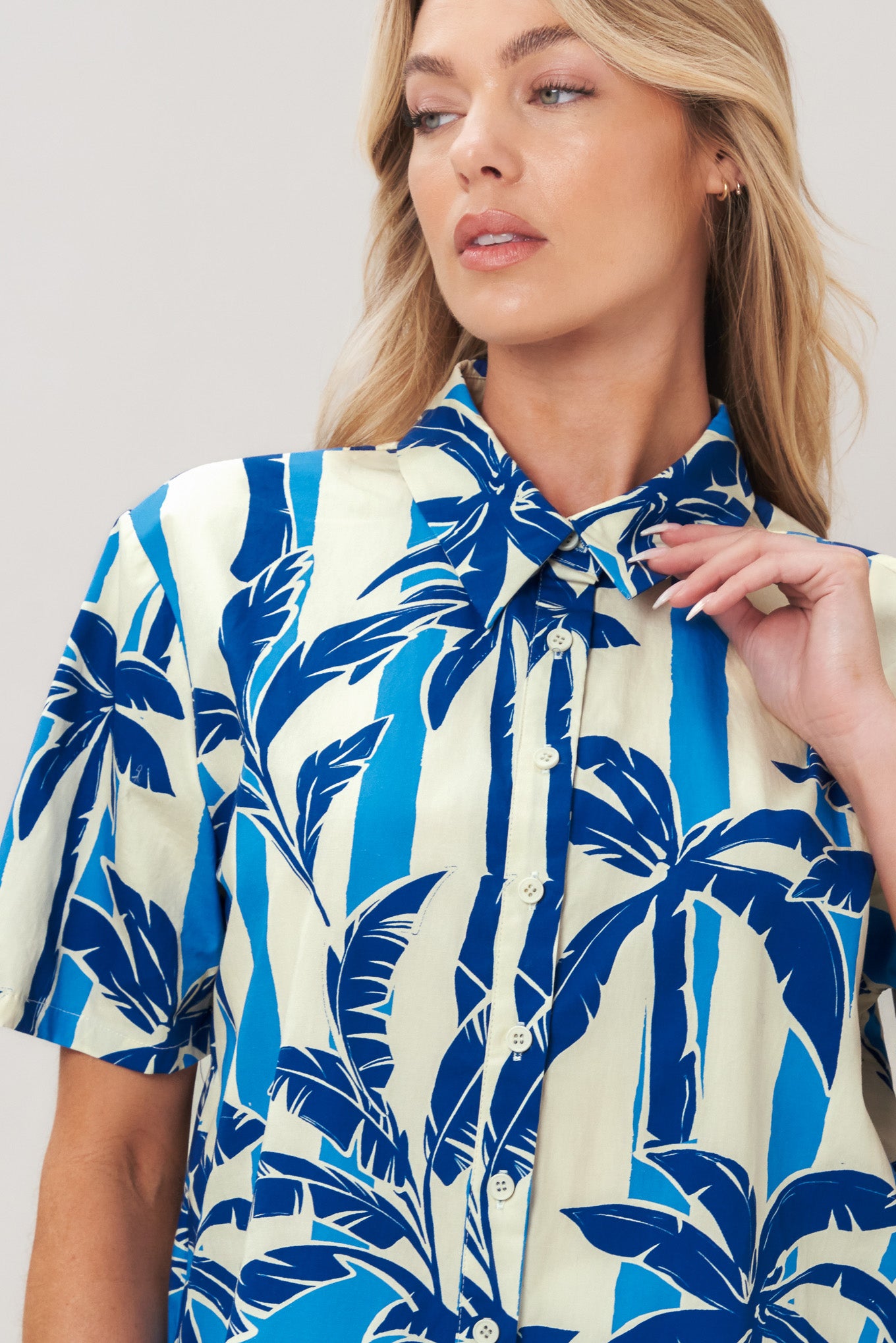 NOIR RESORT WOVEN TOP.
