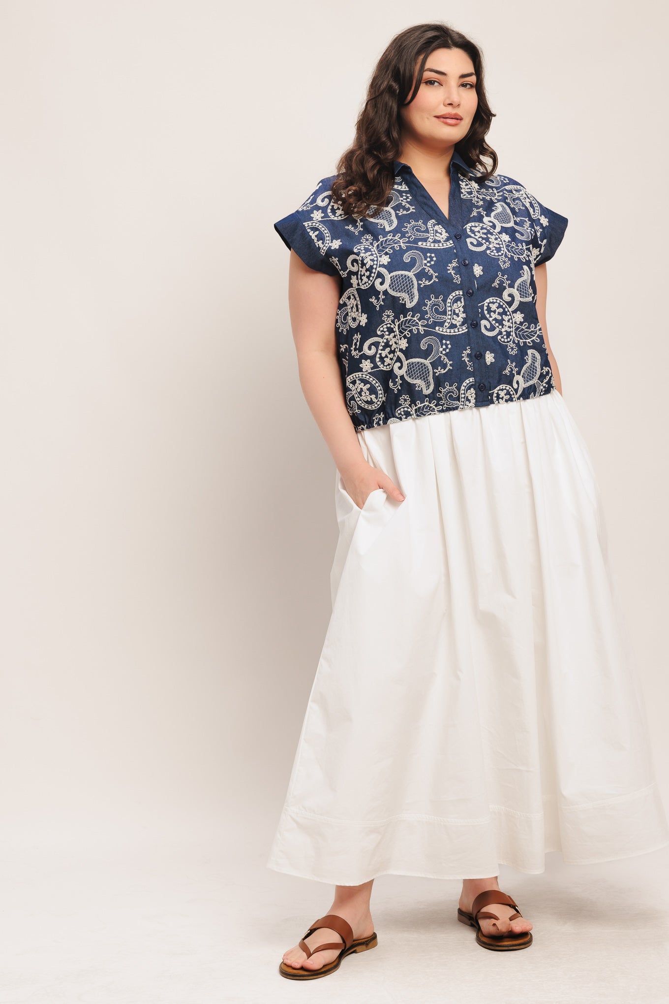 HANDCRAFTED FEEL EMBROIDERY TOP - Flying Tomato - TOPS - Flying Tomato