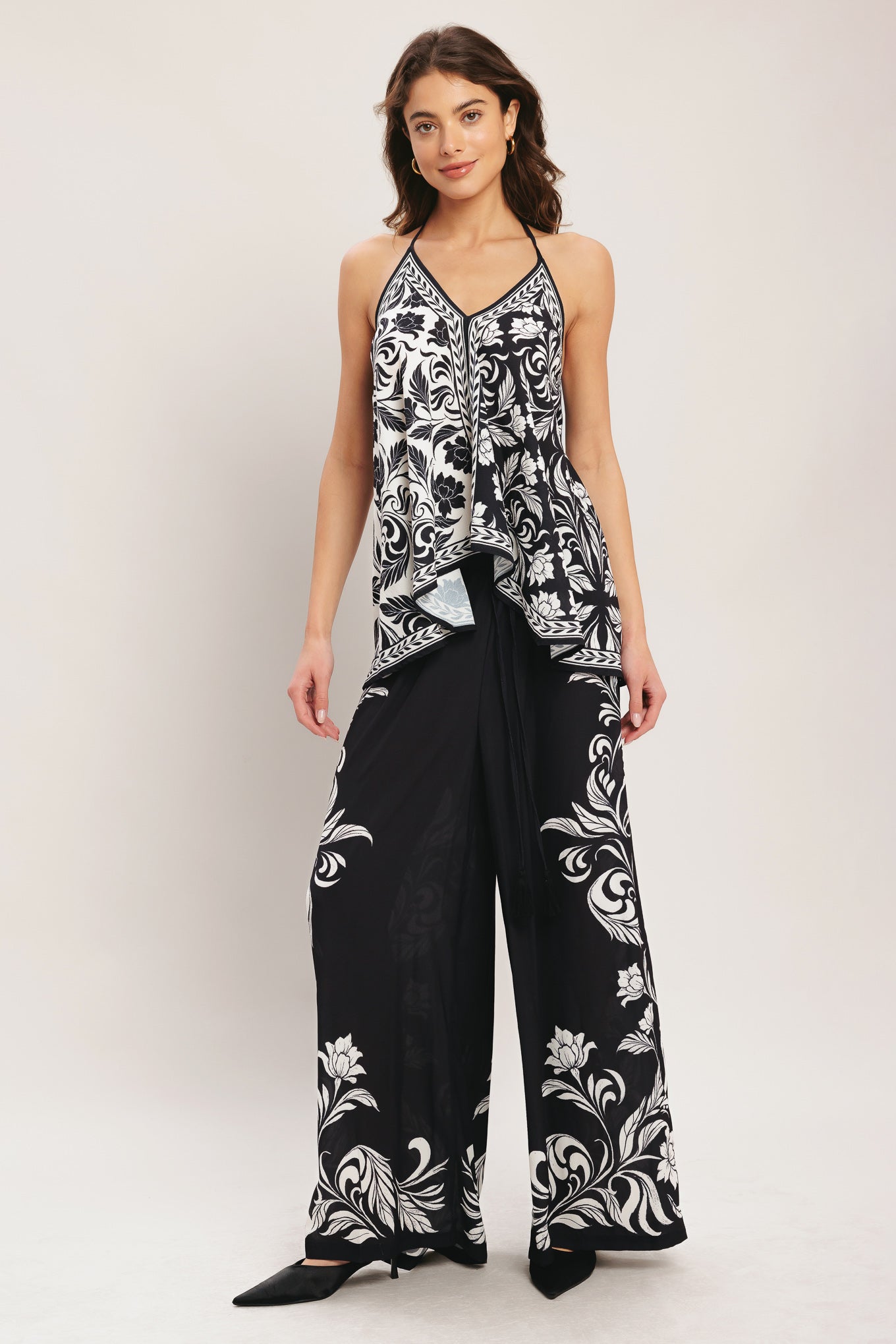 BLACK RIVIERA WOVEN SCARF TOP