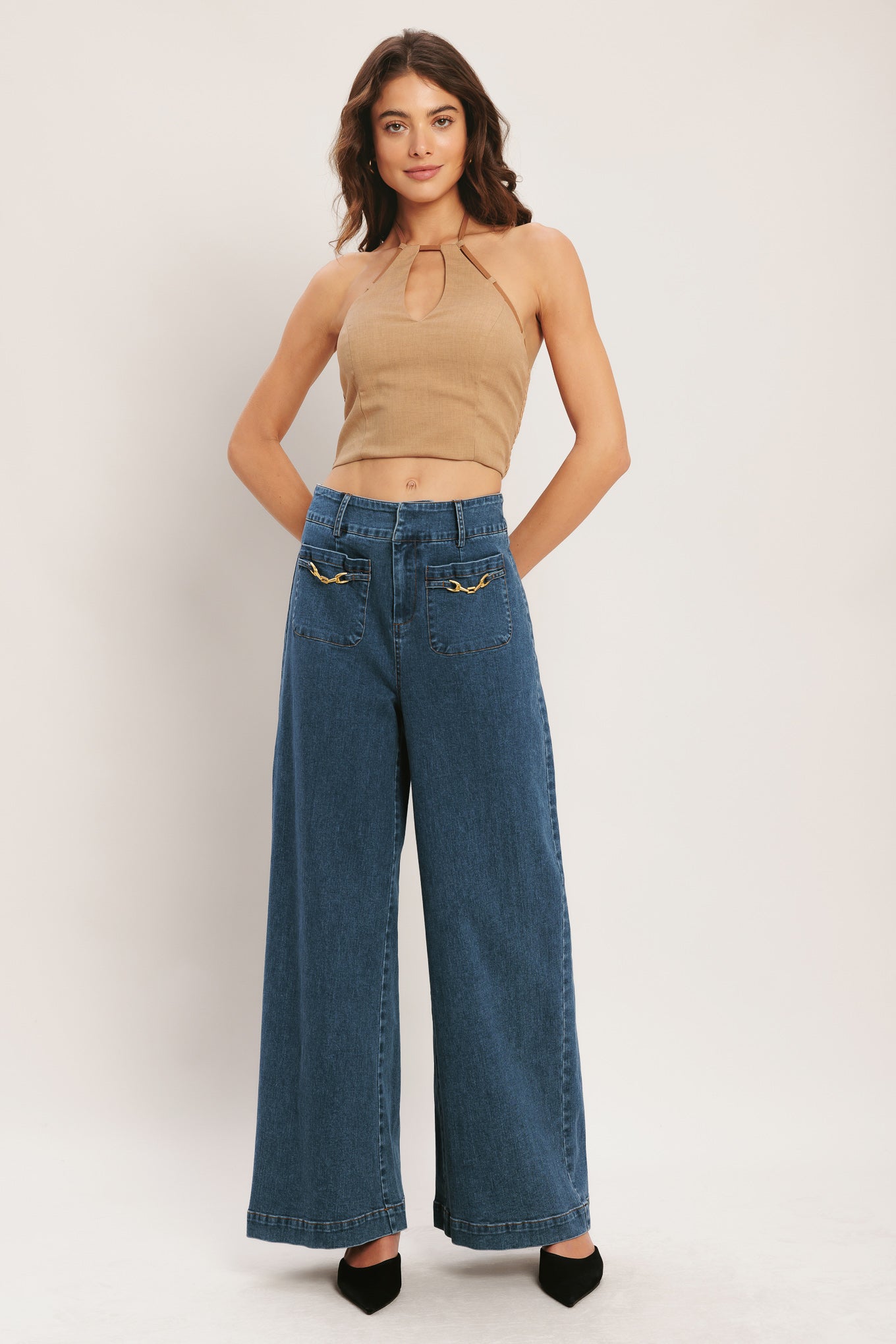 CARAMEL COAST WOVEN CROP TOP