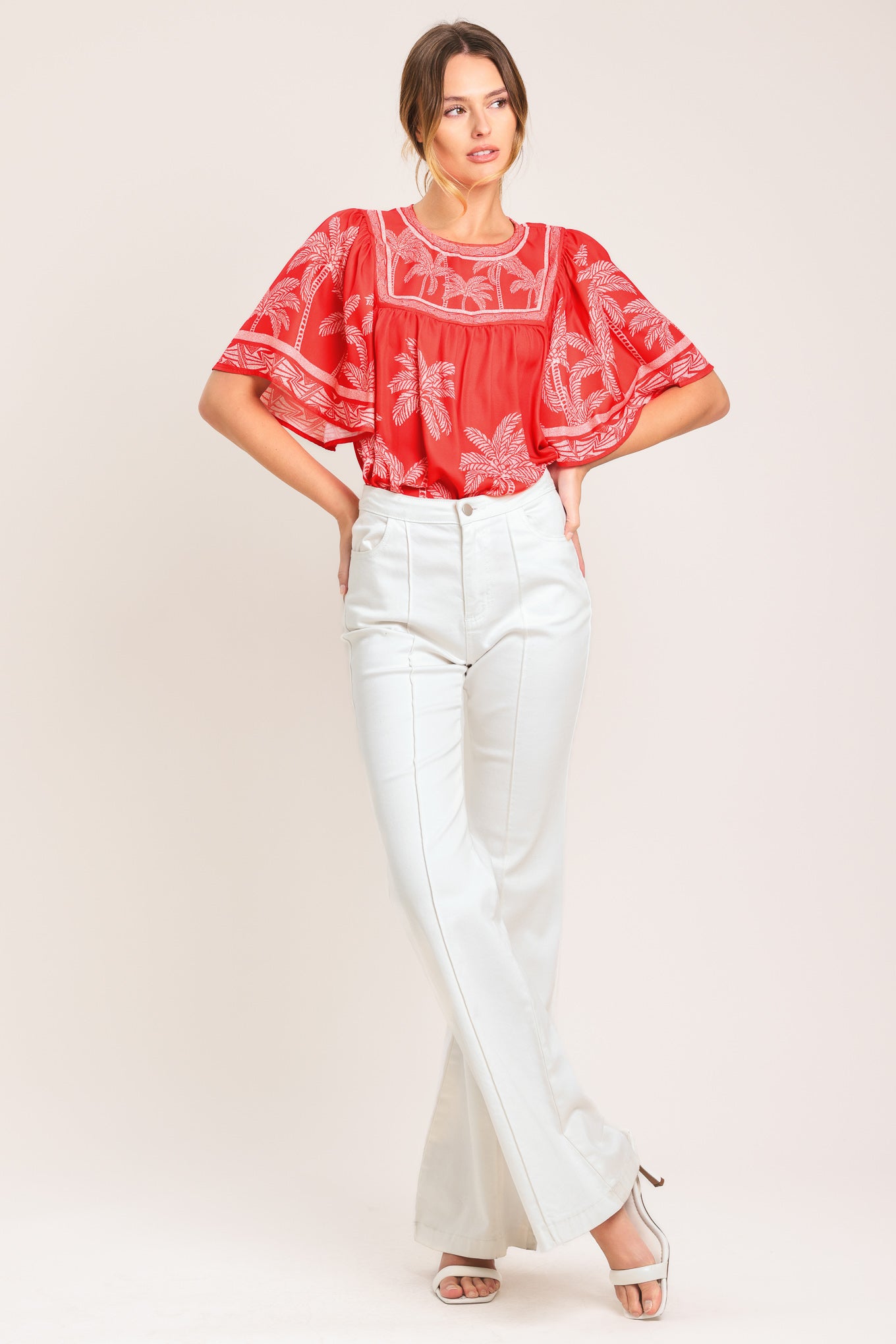 BREEZE STORY WOVEN TOP.