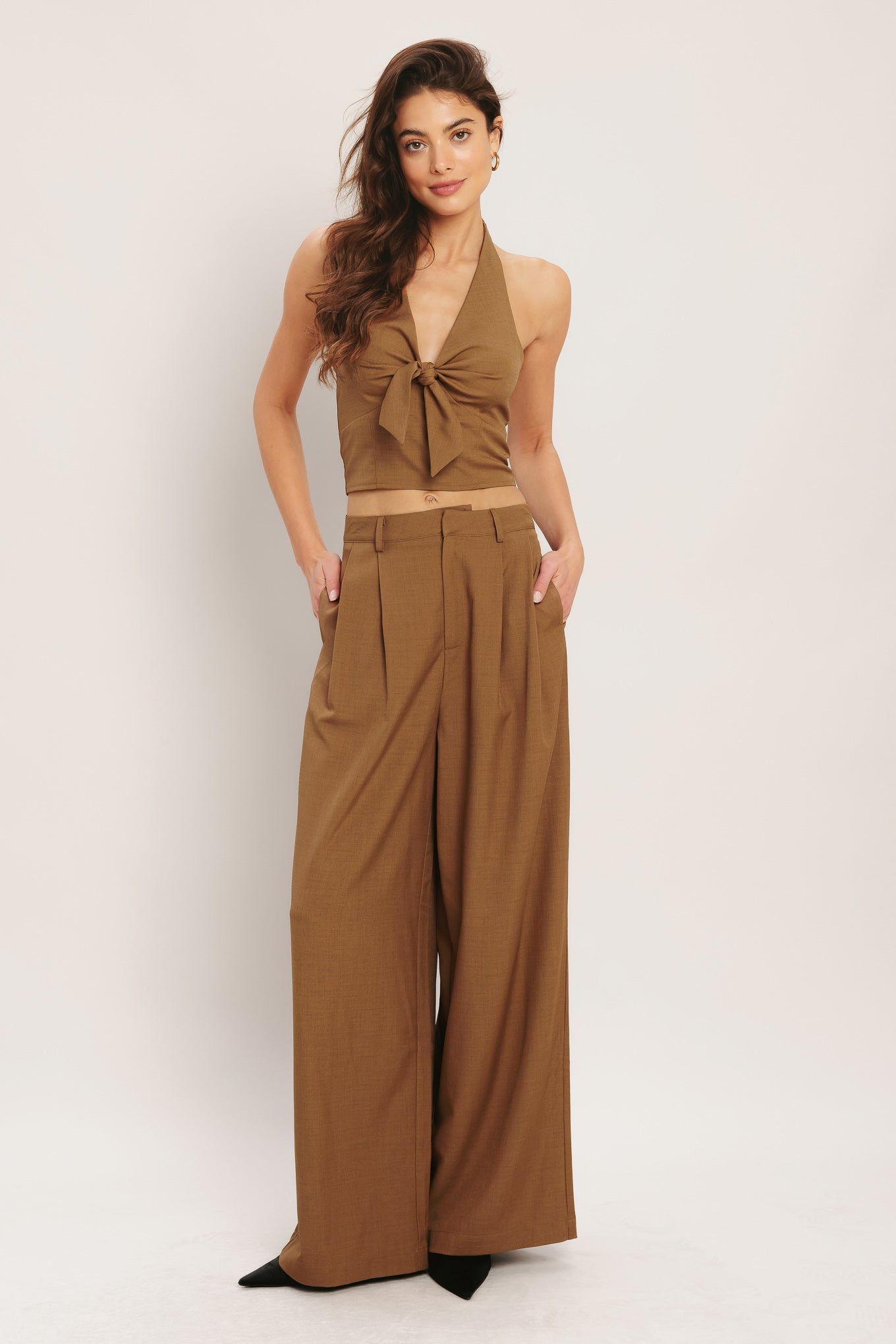 UMBER FLOW WOVEN HALTER TOP