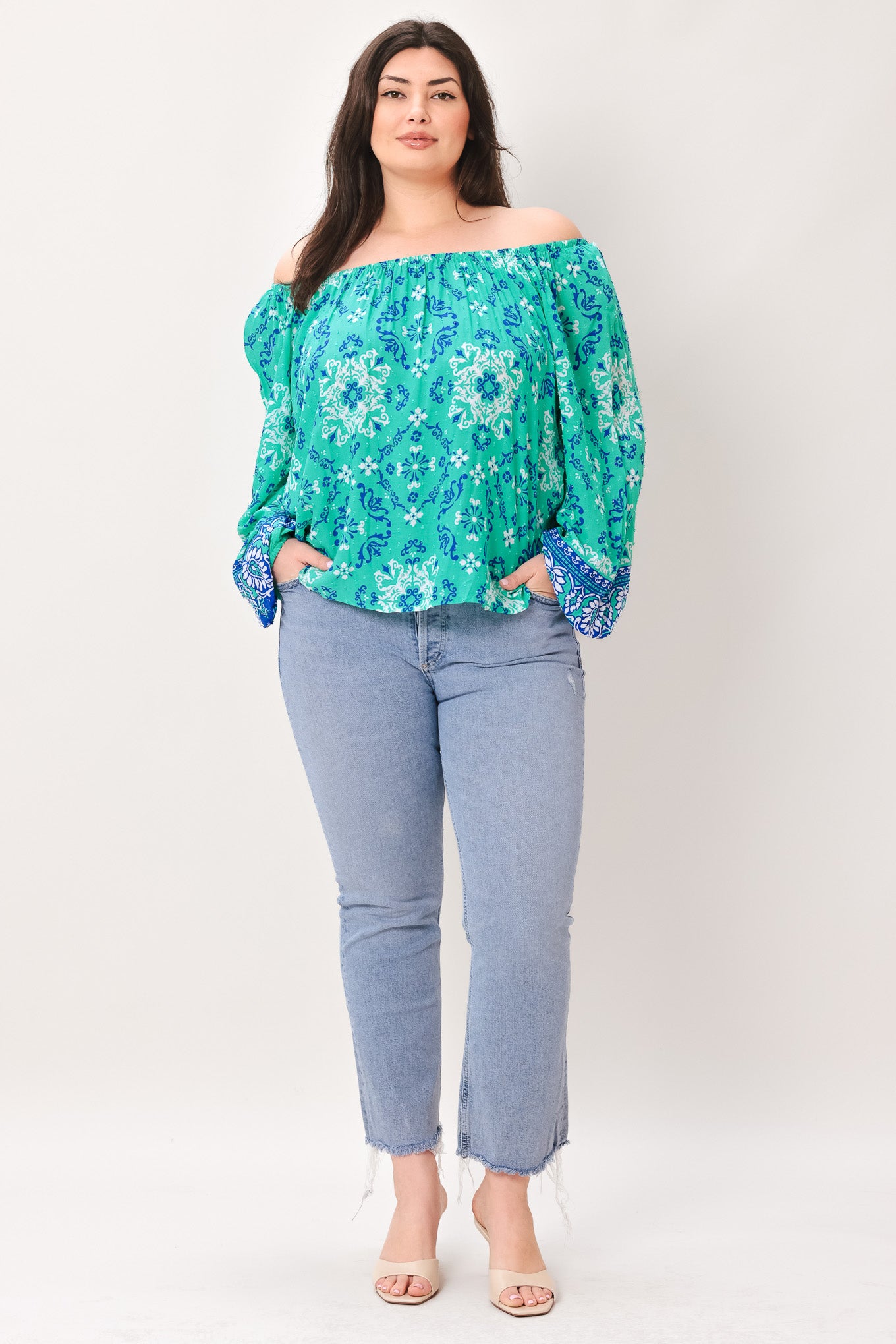 SEND MY LOVE WOVEN TOP.