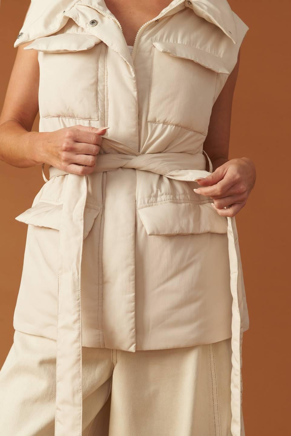 STORMY SKIES PUFFER VEST.