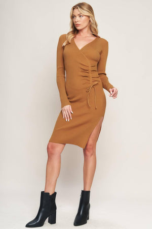 STYLE SIGN SWEATER DRESS.