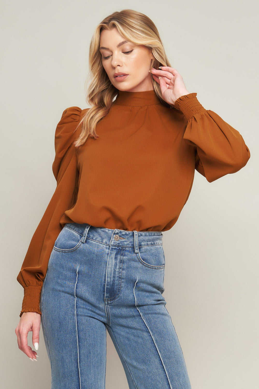SET YOURSELF FREE BLOUSE.
