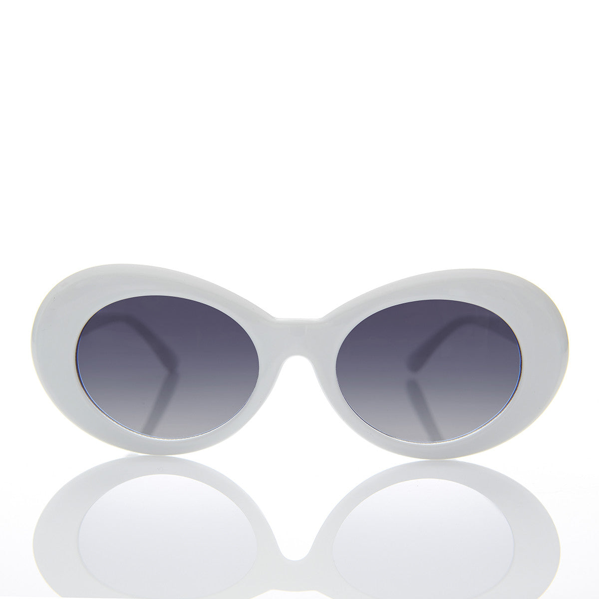 White Oval Cat Eye Famous Style Clout Sunglass - Lulu 2
